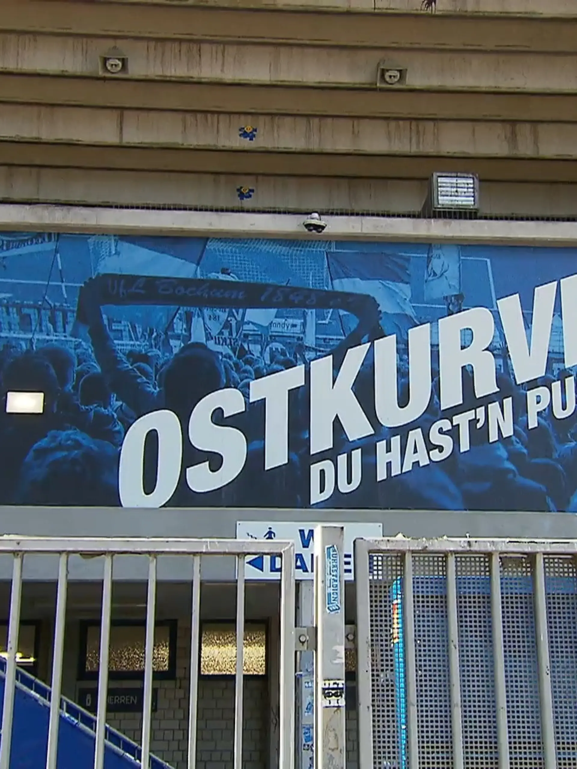 Bild zu: "Nicht mehr hüpfen! VfL Bochum sorgt für Frust bei Fans"
