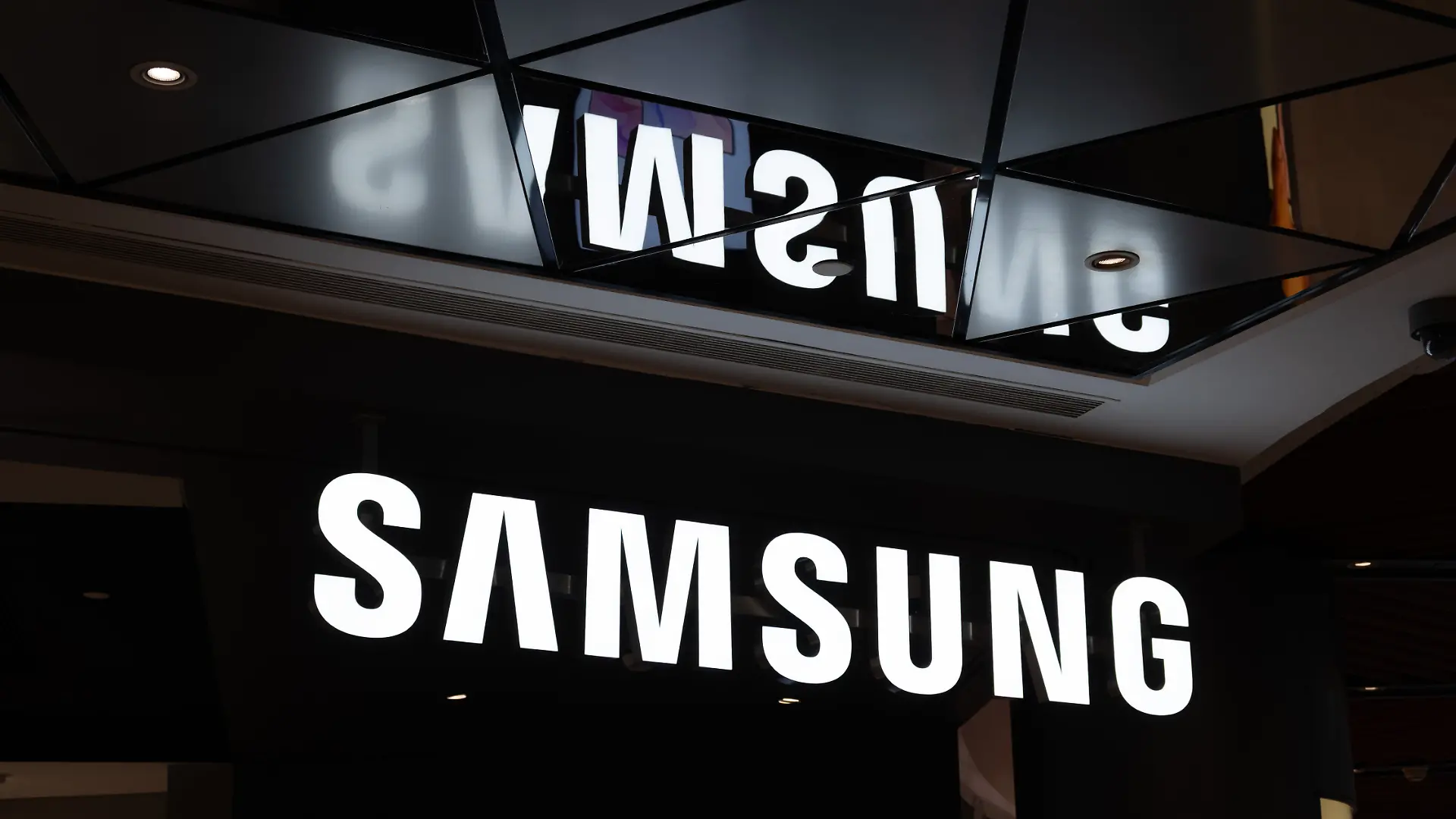 SHANGHAI, CHINA - SEPTEMBER 3, 2026 - A Samsung flagship store in Nanjing Road Walkway, Shanghai, China on September 3, 2026.