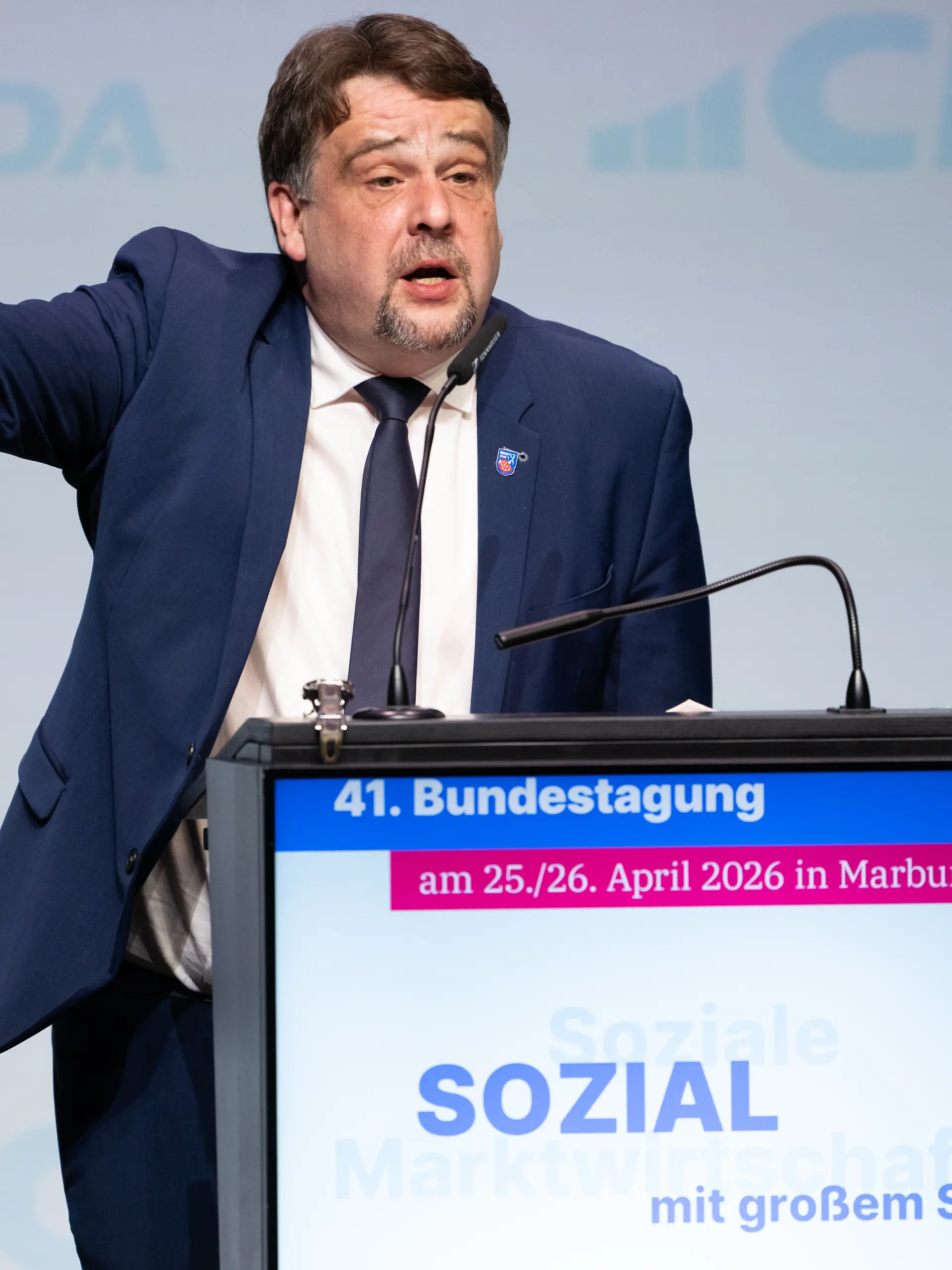 Dennis Radtke (CDU), CDA-Bundesvorsitzender, spricht auf der 41. Bundestagung der Christlich-Demokratischen Arbeitnehmerschaft (CDA). Das Motto lautet "80 Jahre CDA - 80 Jahre soziale Marktwirtschaft"