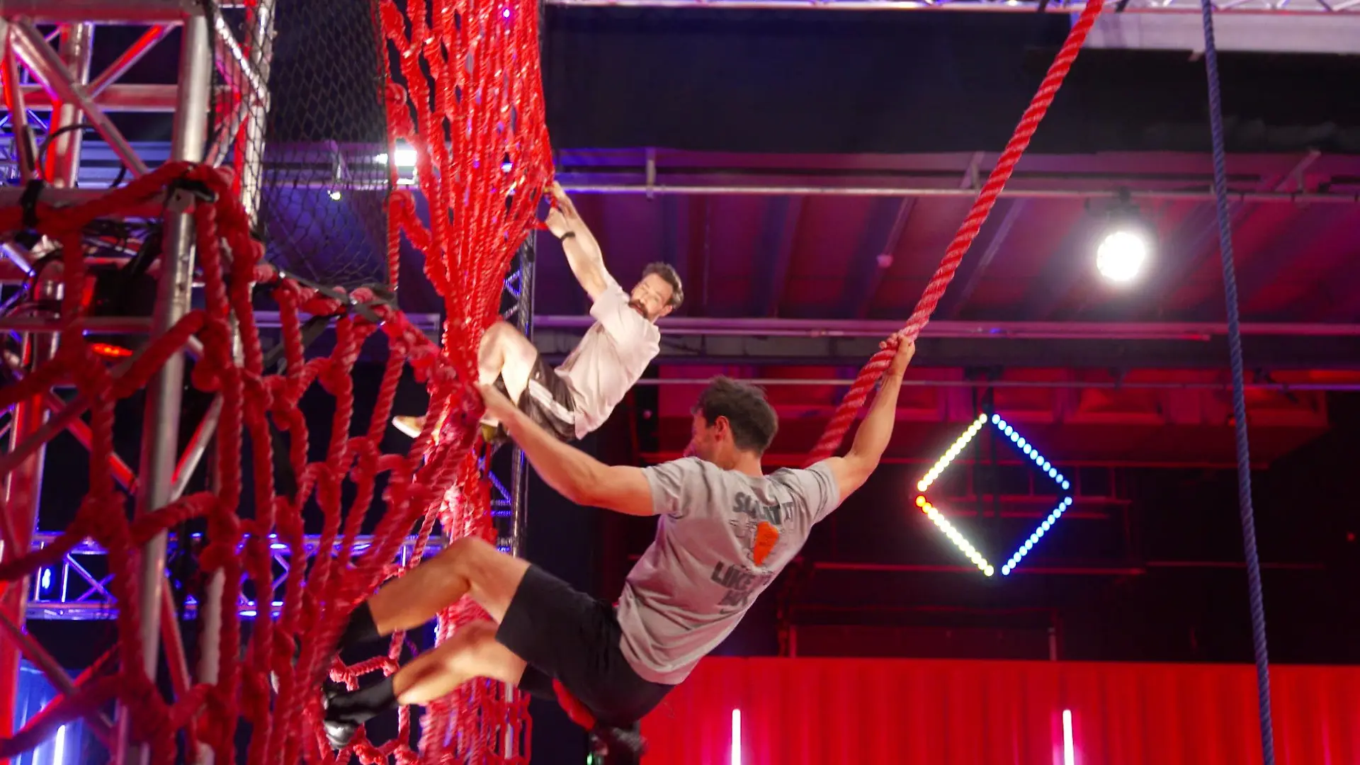 Duell im Parcours! Jan Köppen und Sebastian Klimpke gehen an ihre Grenzen Wer schafft es bis zum Buzzer?