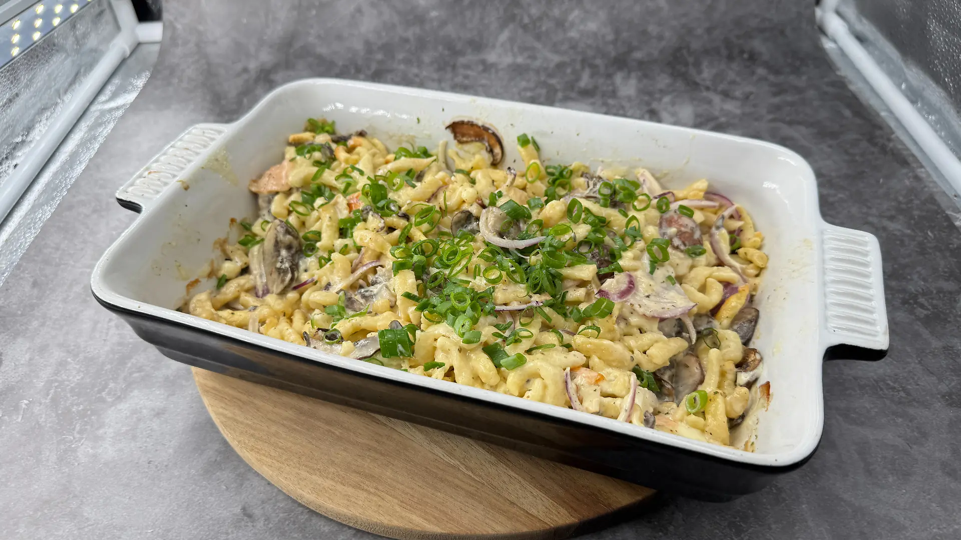 Hensslers deftige Ofen-Käsespätzle Genial einfach