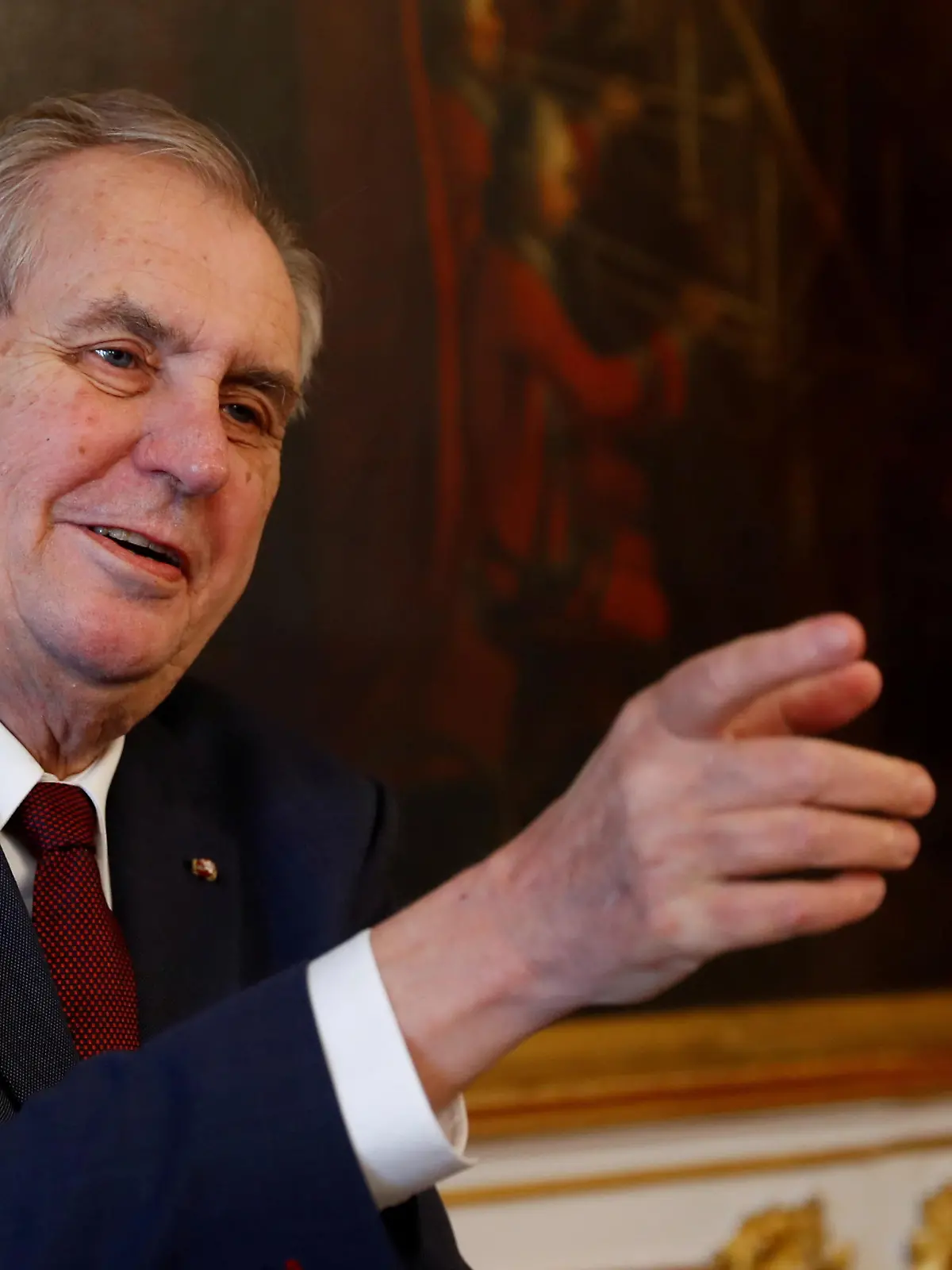 FILE PHOTO: Czech President Milos Zeman gestures in Vienna, Austria April 3, 2019.   REUTERS/Leonhard Foeger/File Photo