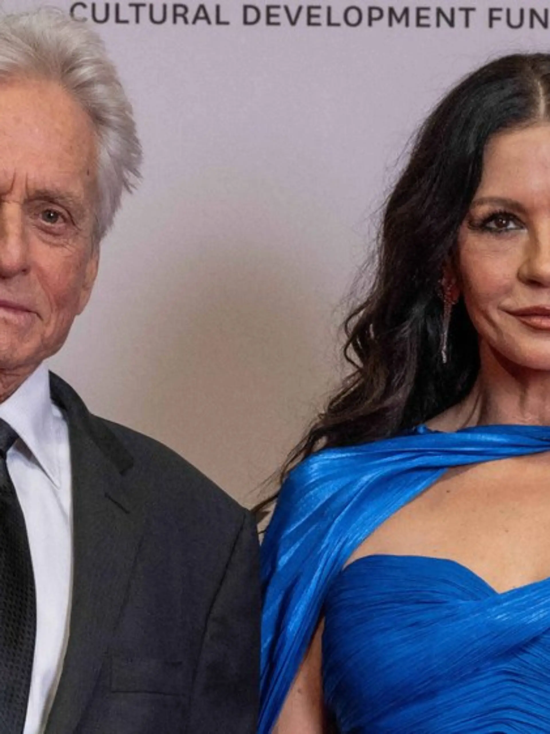 Michael Douglas schildert in seinen Memoiren, wie er seine heutige Frau kennengelernt hat.