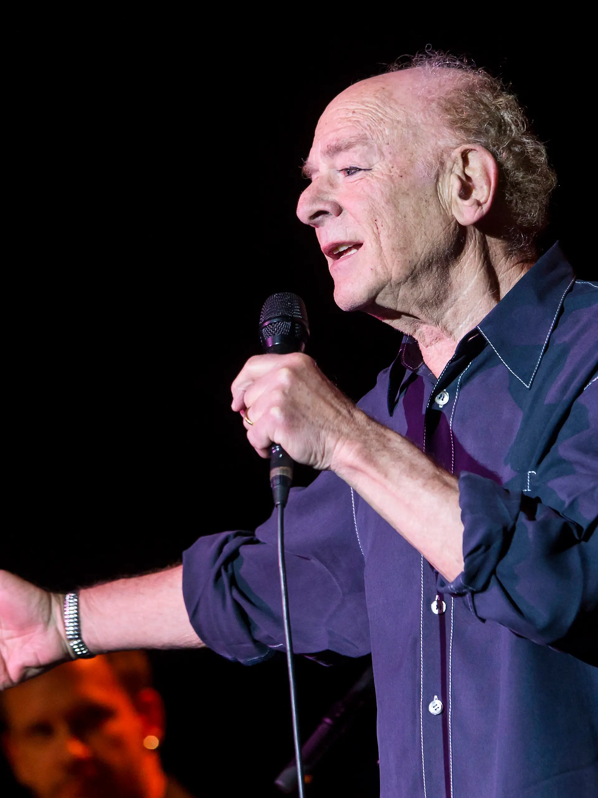 19/ Art Garfunkel, Saenger und Schauspieler Arthur Ira Art Garfunkel live im Berliner Admiralspalast am 08.06.18. Folk, Rock, Pop, Simon and Garfunkel Berlin Deutschland, Germany *** 19 Art Garfunkel, singer and actor Arthur Ira Art Garfunkel live at the Berlin Admiralspalast on 08 06 18 Folk, Rock, Pop, Simon and Garfunkel Berlin Germany, Germany Copyright: xPOP-EYEx/xBenxKriemannx 10098548ArtGarfunkel9998