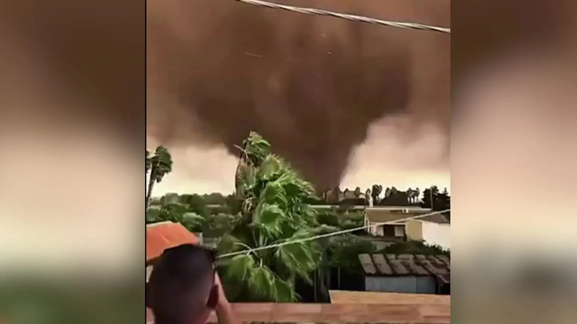 XXL-Tornado verwüstet Sizilien – Autos fliegen meterweit! Unglaubliche Naturgewalt