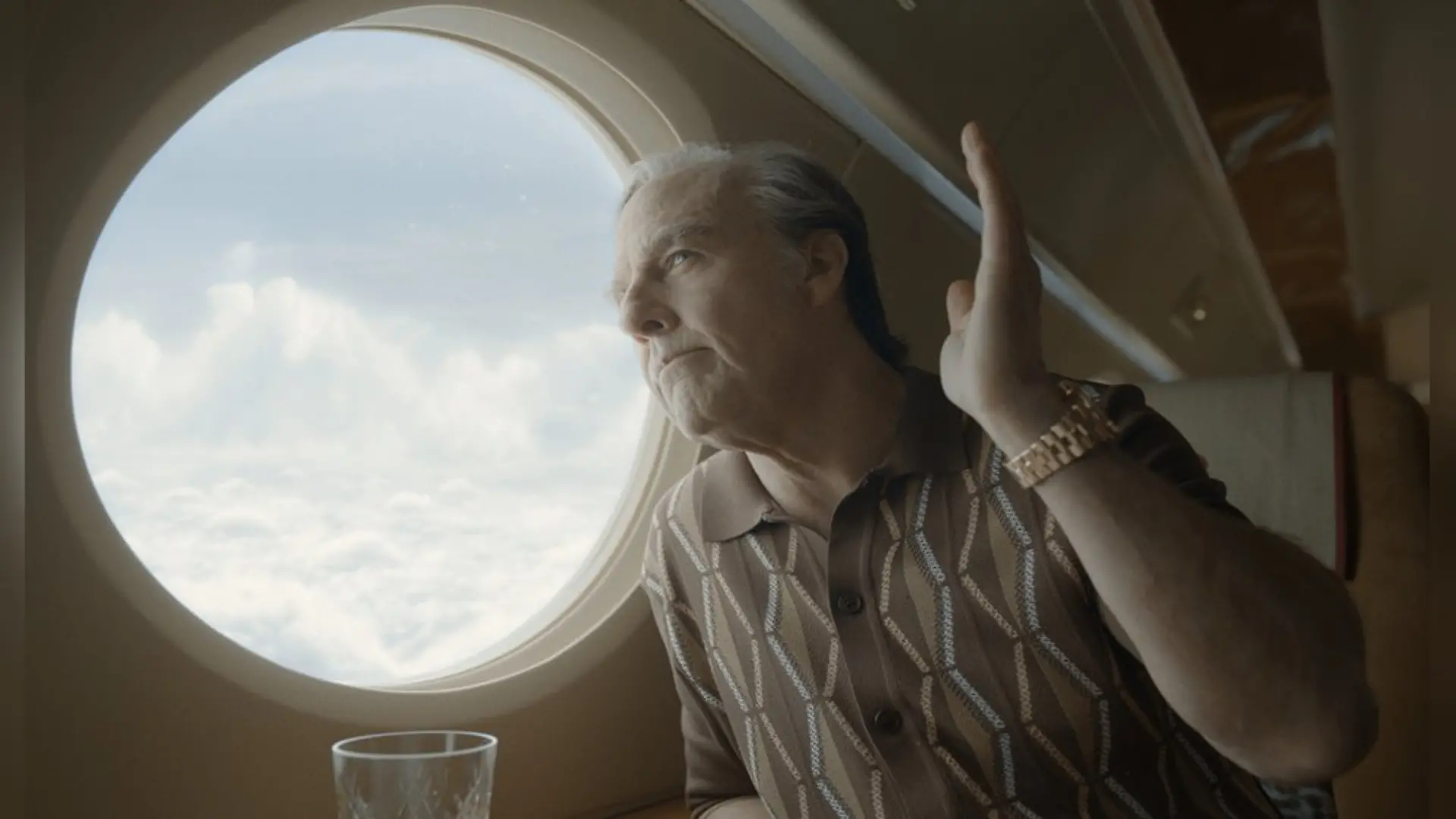 Tom Cruise als Digger Rockwell.