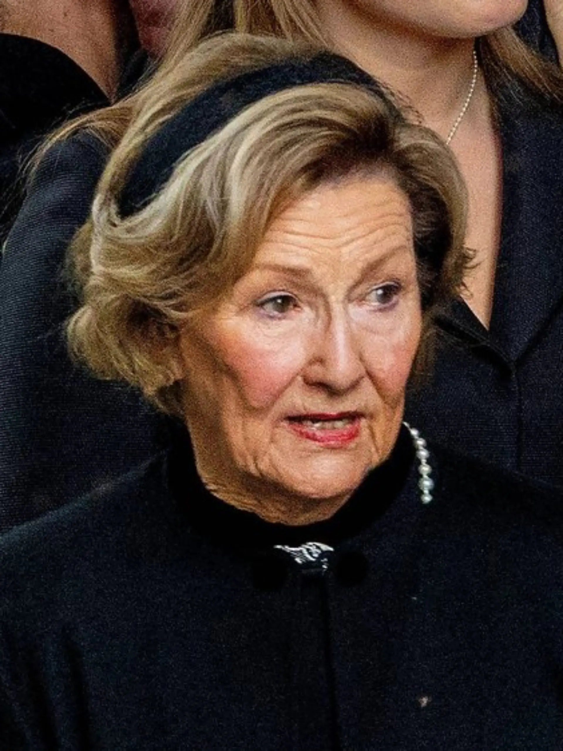 Königin Sonja hat nach dem Tod ihres Ehemannes ihre Arbeit wieder aufgenommen.