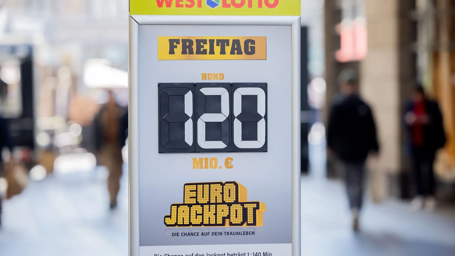 Fünf Richtige plus die zwei korrekten Eurozahlen braucht es, um den Hauptgewinn beim Eurojackpot abzuräumen.