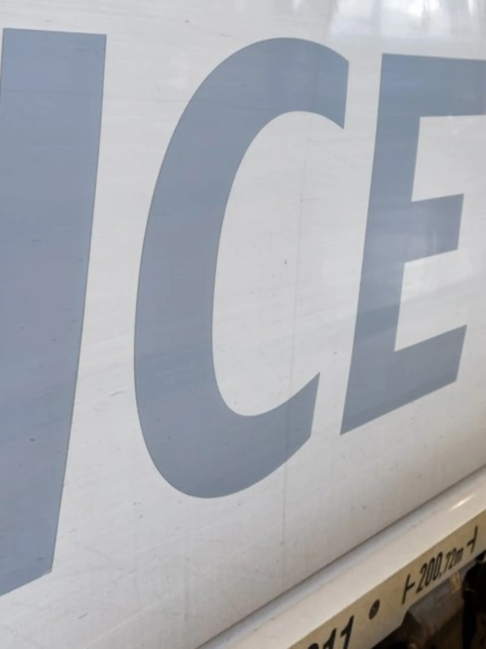 Ab Dezember sollen drei Mal täglich ICEs der Bahn in weniger als sechs Stunden zwischen Hamburg und München unterwegs sein.