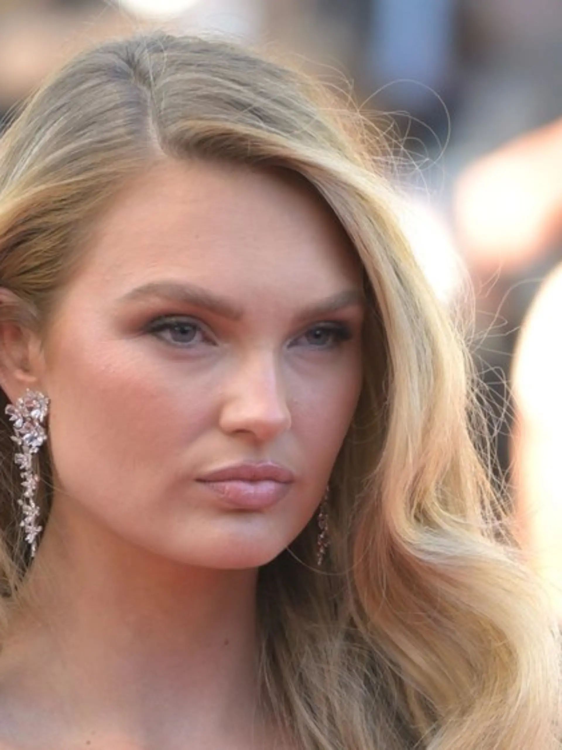 Romee Strijd bei einem Auftritt in Cannes.