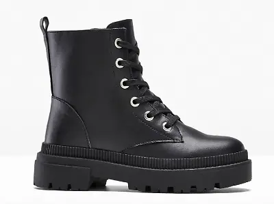 Schnürboots mit Profilsohle