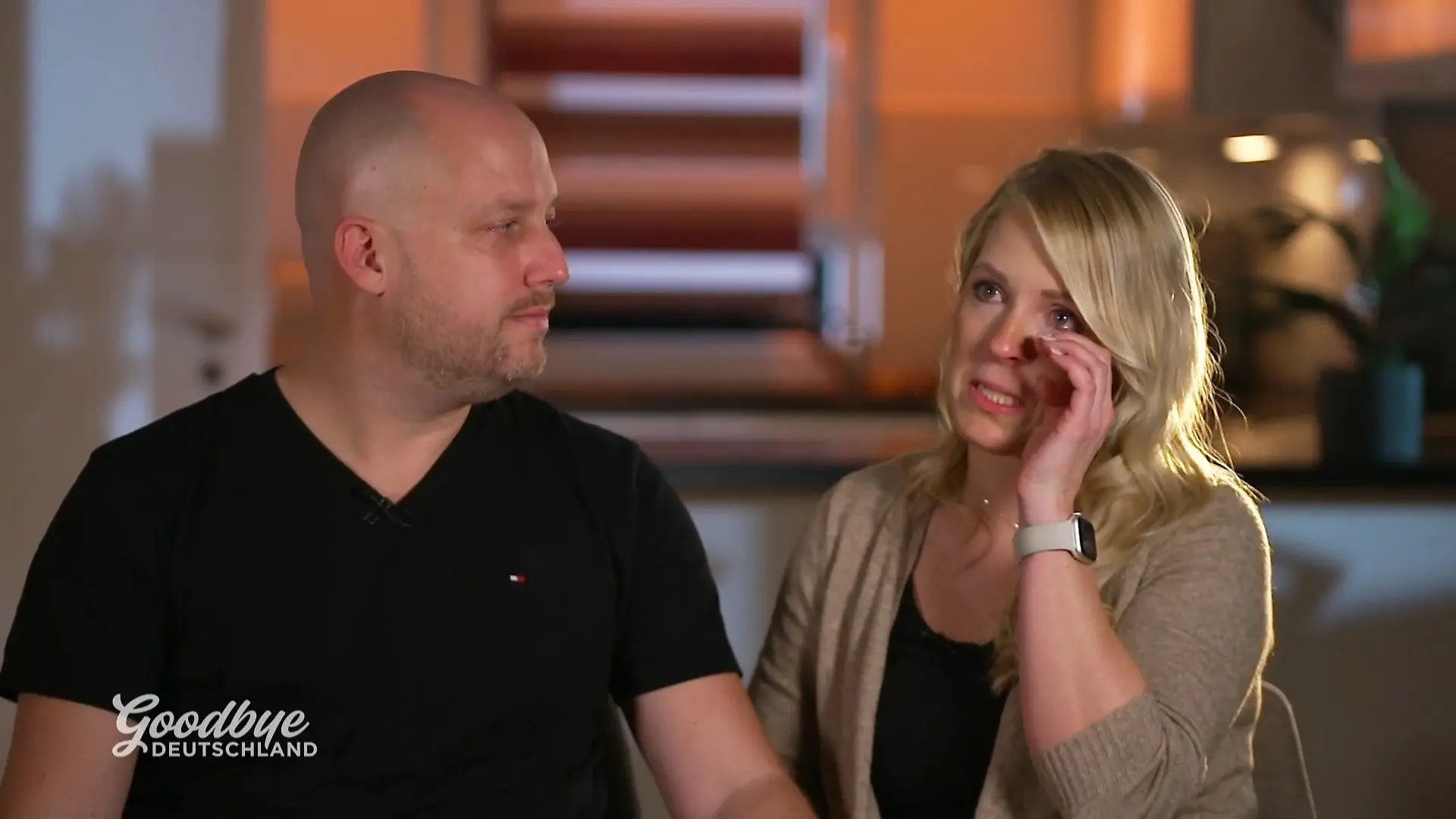 Corinna und Andre lassen drei Kinder zurück Emotionaler Abschied