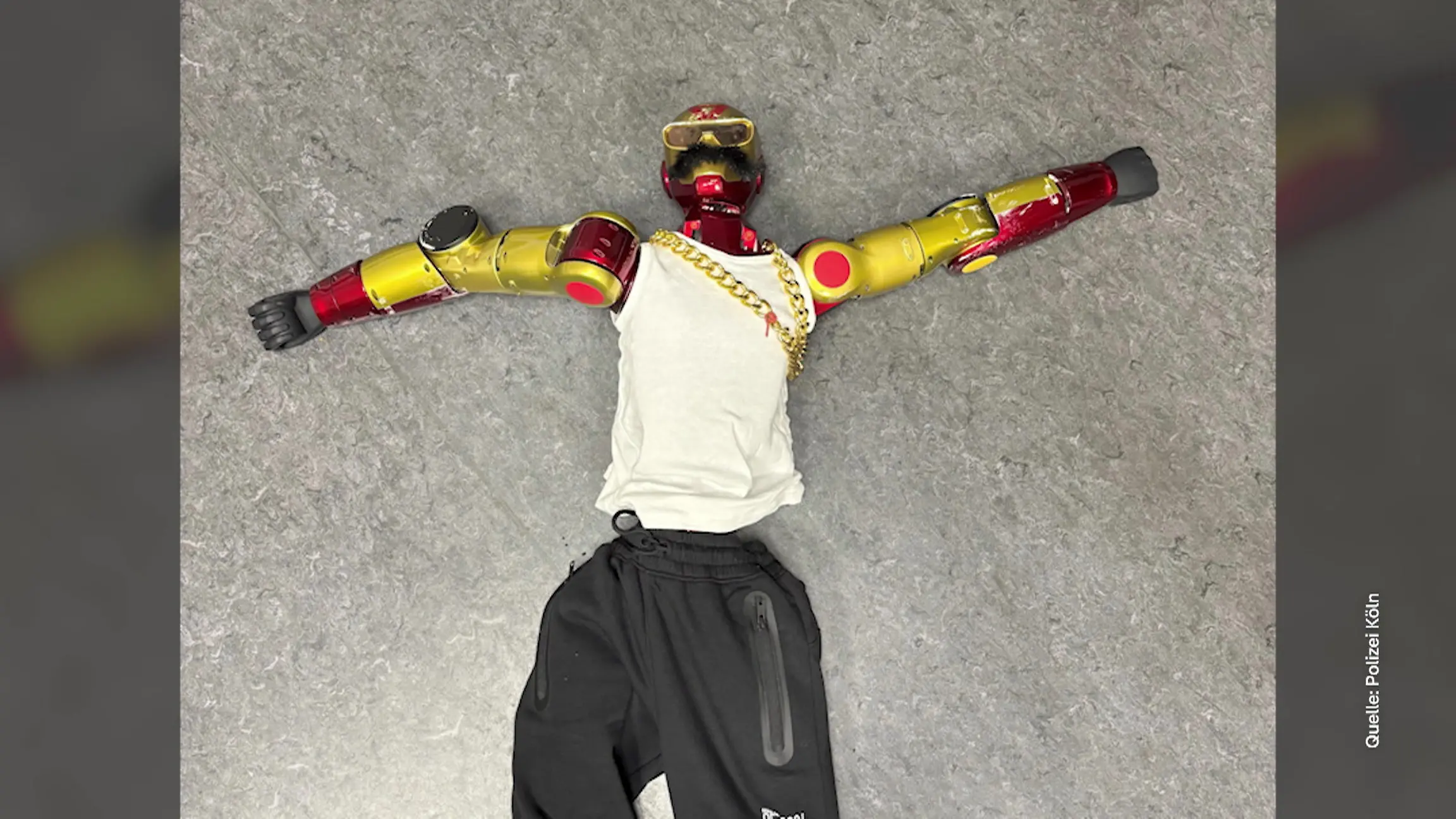 Sexuelle Belästigung durch Roboter? Polizei sichtet Videos Ermittlungen in Köln