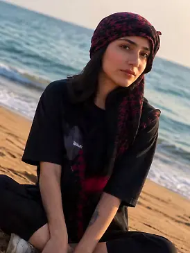 Die iranische Studentin Najmeh Amini soll nach Berichten von Menschenrechtsaktivisten zum Tode verurteilt worden sein. Der Vorwurf: Sie habe in einem Social-Media-Beitrag den Propheten Mohammed beleidigt.