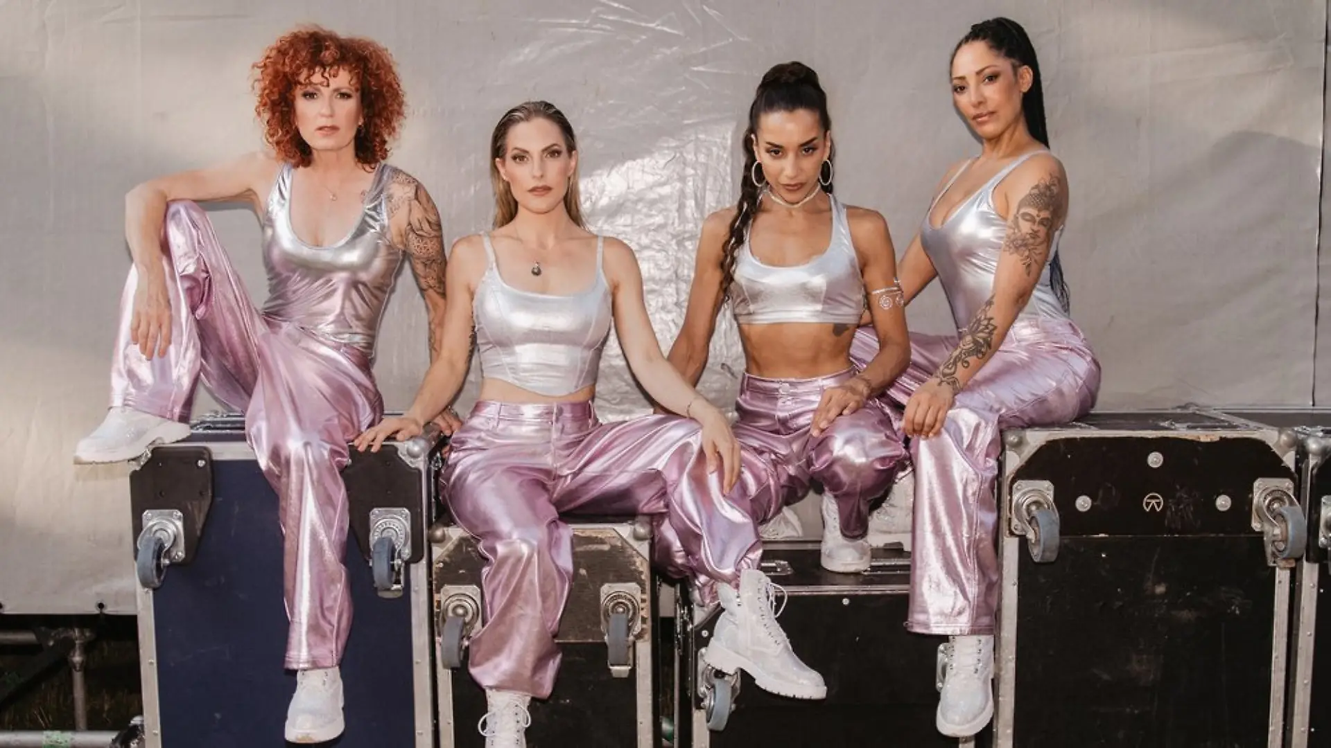 "No Angels - Das sind wir": 2026 feiern die No Angels ihr 25-jähriges Jubiläum. Lucy Diakovska (v.l.), Sandy Mölling, Nadja Benaissa und Jessica Wahls.