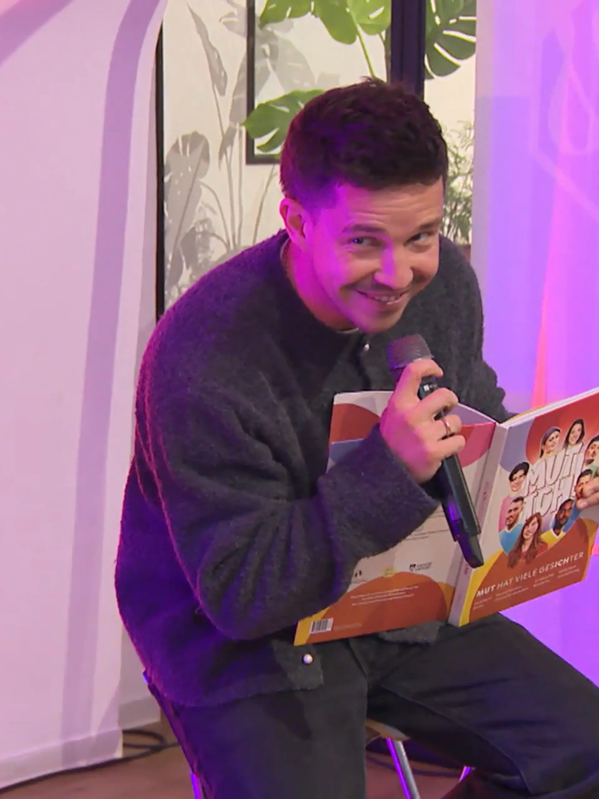 Bild zu: "Nico Santos schenkt eine Extraportion Mut"