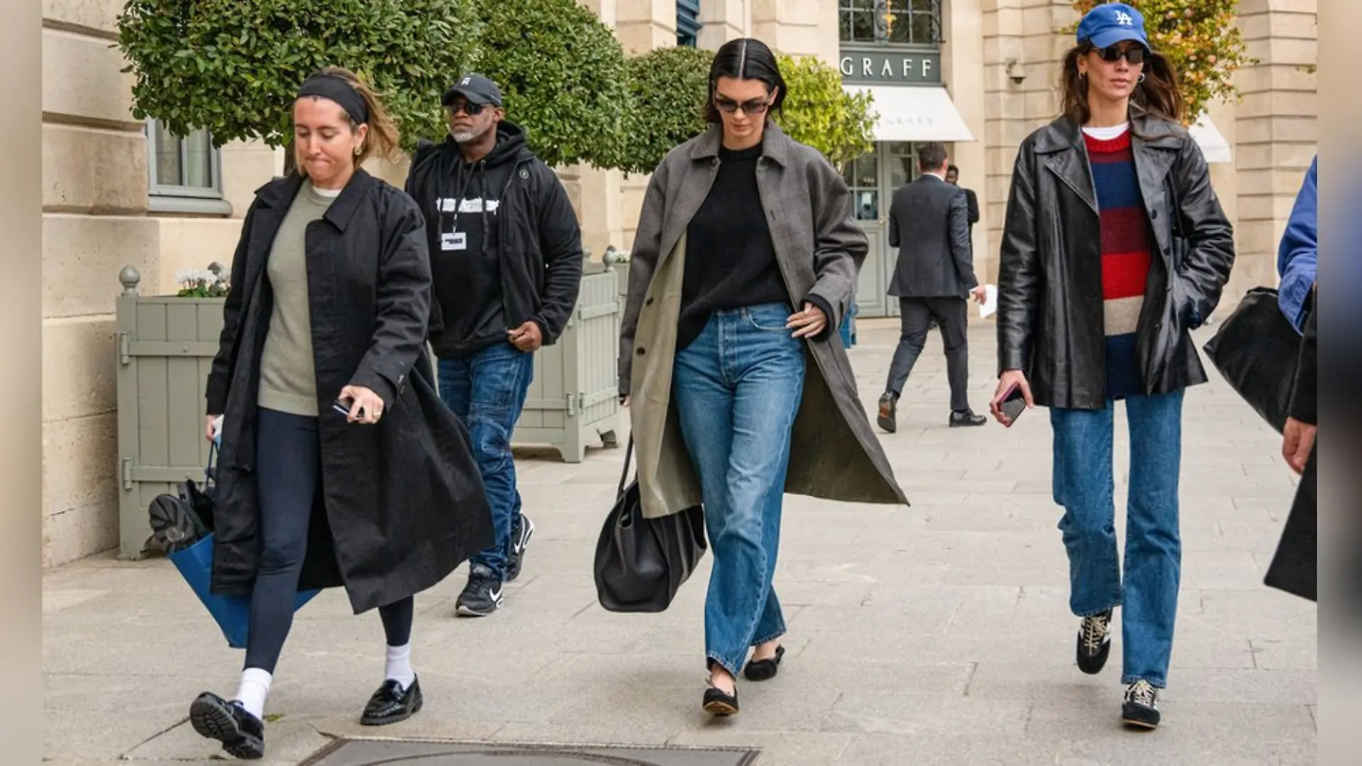 Kendall Jenner setzt regelmäßig auf Ballerinas - auch im Herbst.