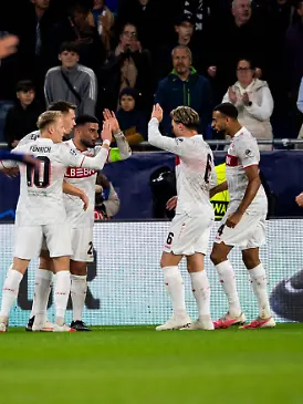 14.10.2026: Champions League, 2. Spieltag, Å K Slovan Bratislava vs. VfB Stuttgart im Å tadion TehelnÃ pole/NarodnÃ½ futbalovÃ½ Åtadion Tor zum 0:1 durch Deniz Undav VfB, hier im Bild Jubel mit der Mannschaft WICHTIGER HINWEIS: Gemäß den Vorgaben des DFB und der DFL ist es untersagt, in dem Stadion und/oder vom Spiel angefertigte Fotoaufnahmen in Form von Sequenzbildern und/oder videoähnlichen Fotostrecken zu verwerten bzw. verwerten zu lassen. *** October 14, 2026, Champions League, Matchday 2, Slovan Bratislava vs. VfB Stuttgart at Tehelné Pole National Football Stadium Goal to make it 01 by Deniz Undav VfB, pictured here: the team celebrating IMPORTANT NOTICE: In accordance with DFB and DFL regulations, it is prohibited to use or allow the use of photographs taken in the stadium and/or during the match in the form of sequential images and/or video-like photo sequences. Copyright: xJordyxFourgonx
