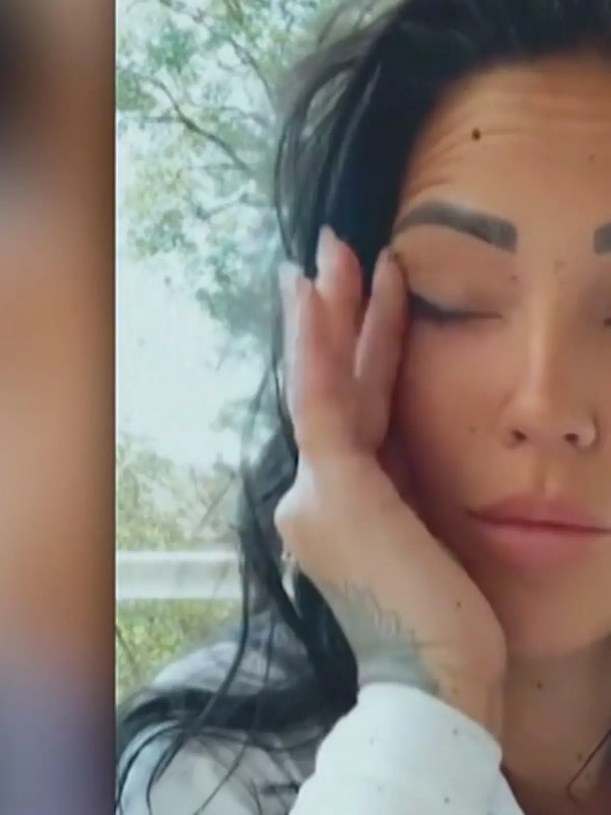 Bild zu: "Elena Miras muss mit Tochter Aylen ins Krankenhaus"