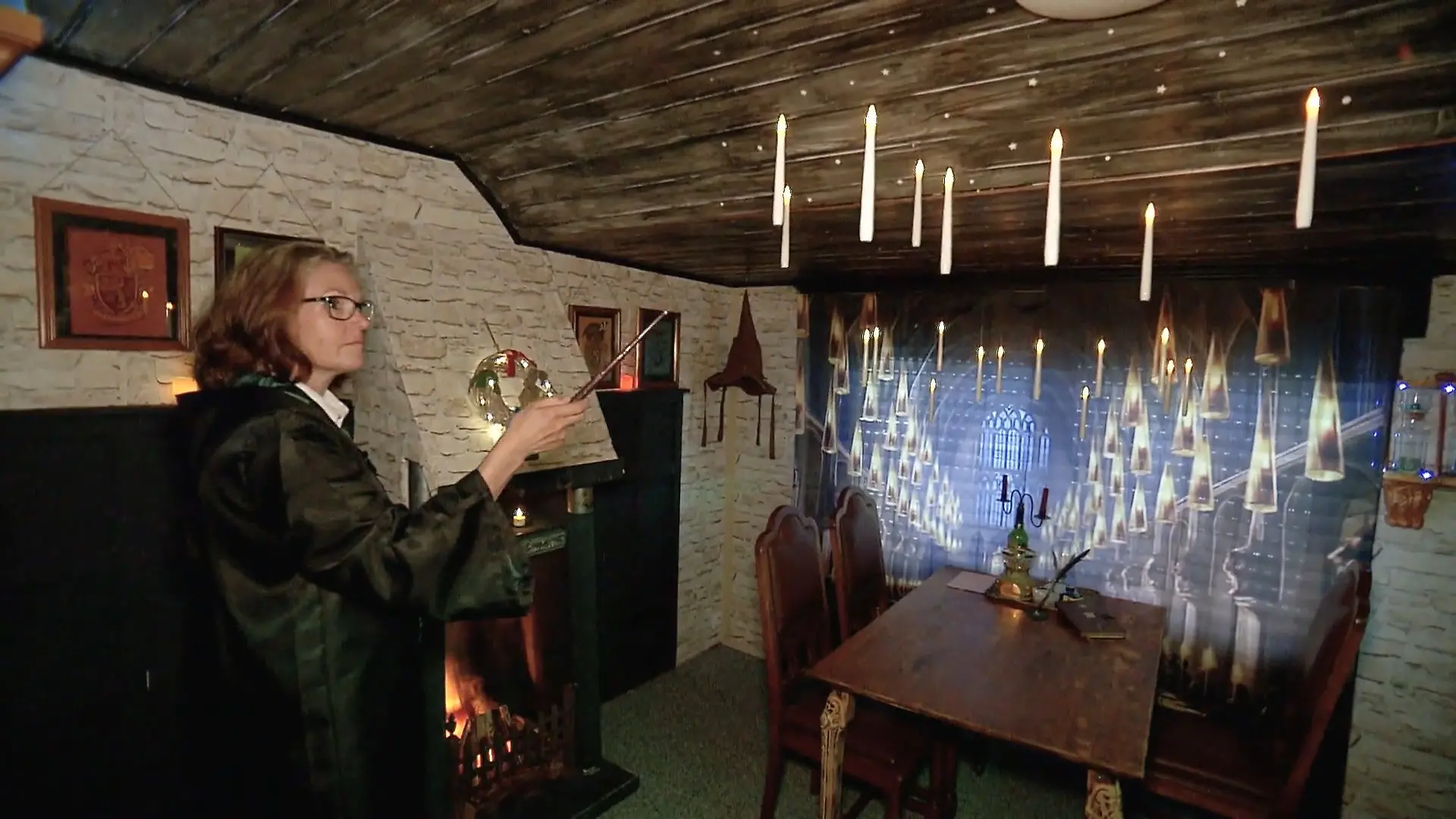 Harry-Potter-Wahnsinn! Hinter DIESER Haustür versteckt sich ein echtes Hogwarts Von außen völlig unscheinbar