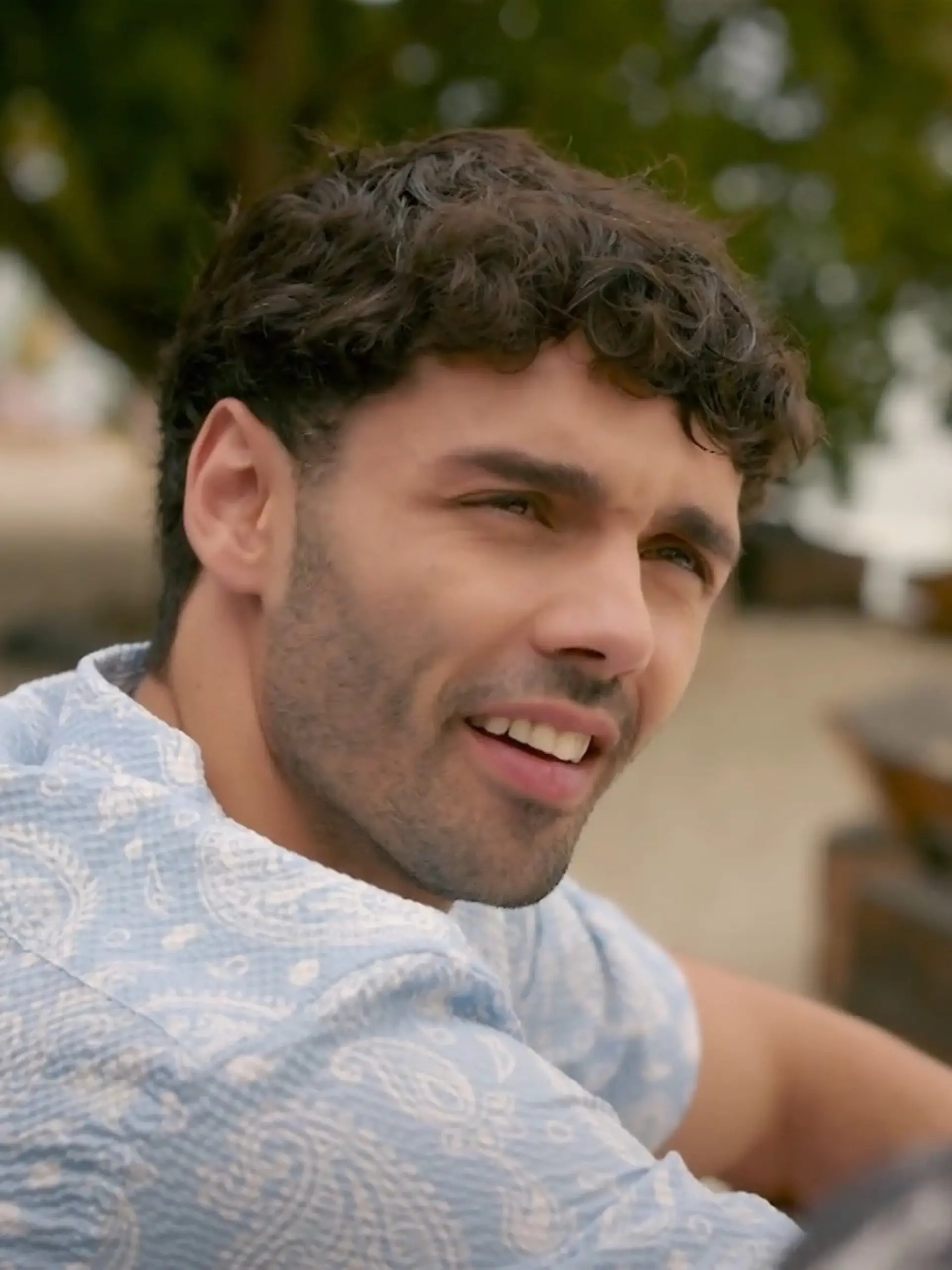 Bild zu: "Nick offenbart sich als homosexuell - wie reagiert sein Vater Dragan?"