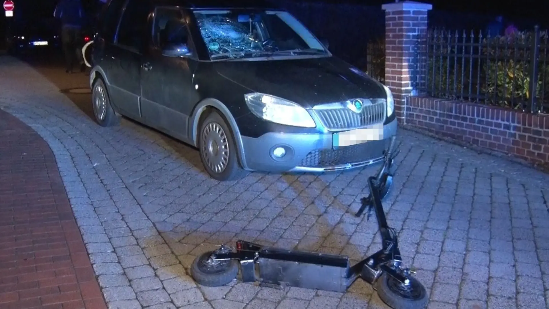 In Ankum (Landkreis Osnabrück) kommt es am Mittwochabend (14. Oktober) zu einem Unfall mit einem E-Scooter