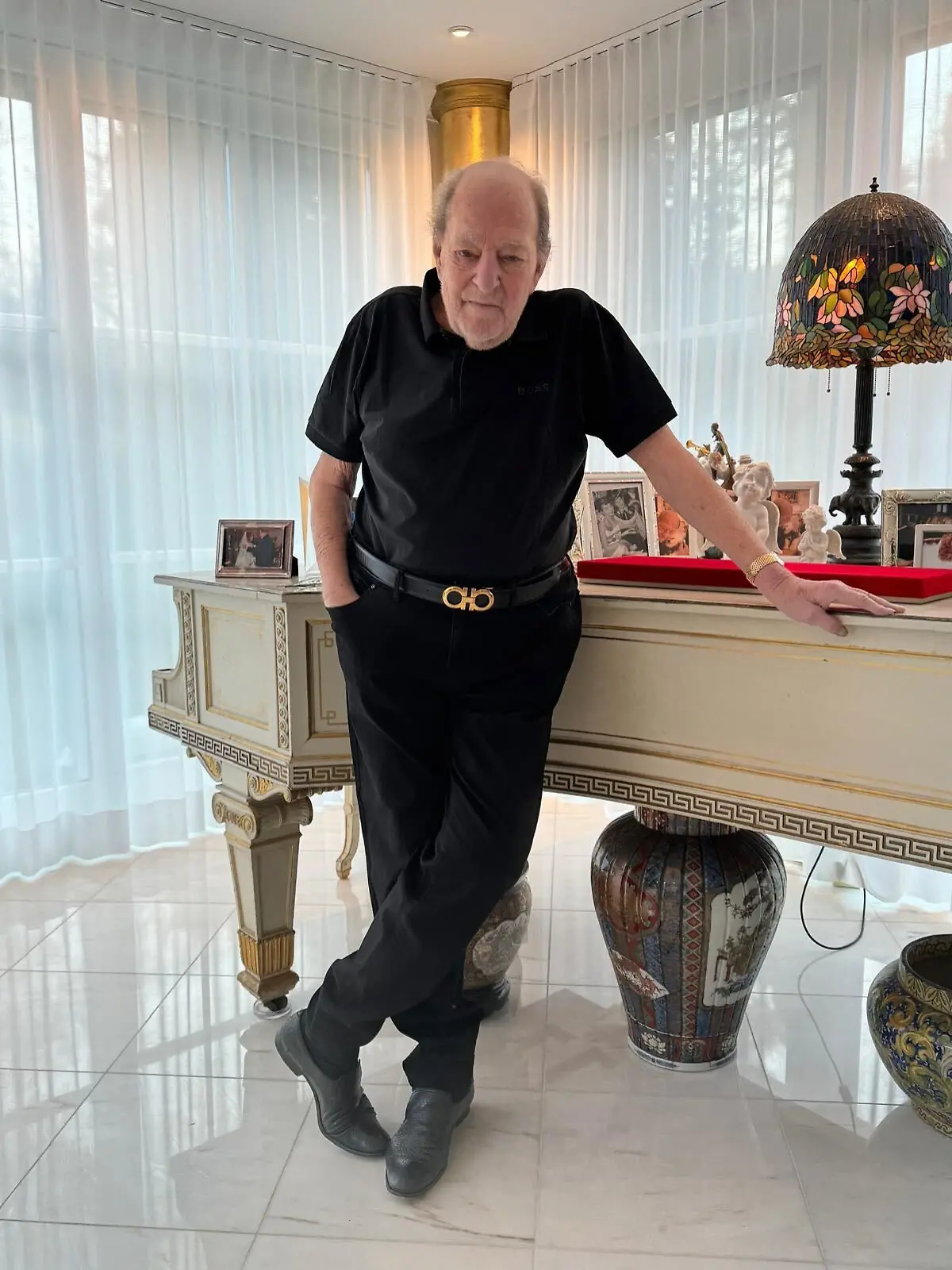 36 Kilo weniger! Ralph Siegel zeigt Abnehmerfolg.