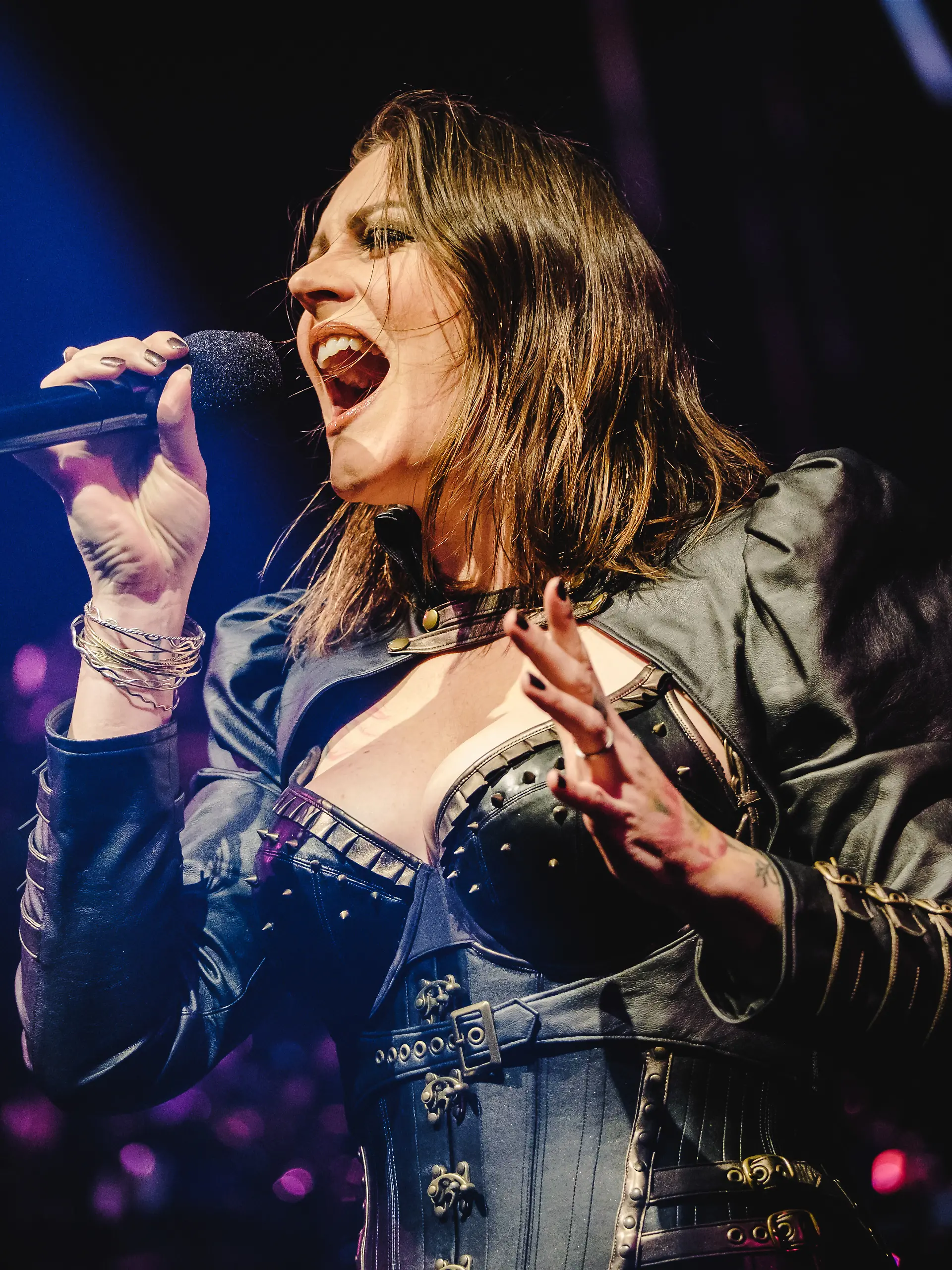 Zürich, Switzerland. 16th, December 2022. The Finnish symphonic metal band Nightwish performs a live concert at the Hallenstadion in Zürich. Here vocalist Floor Jansen is seen live on stage. (Photo credit: Gonzales Photo - Tilman Jentzsch).