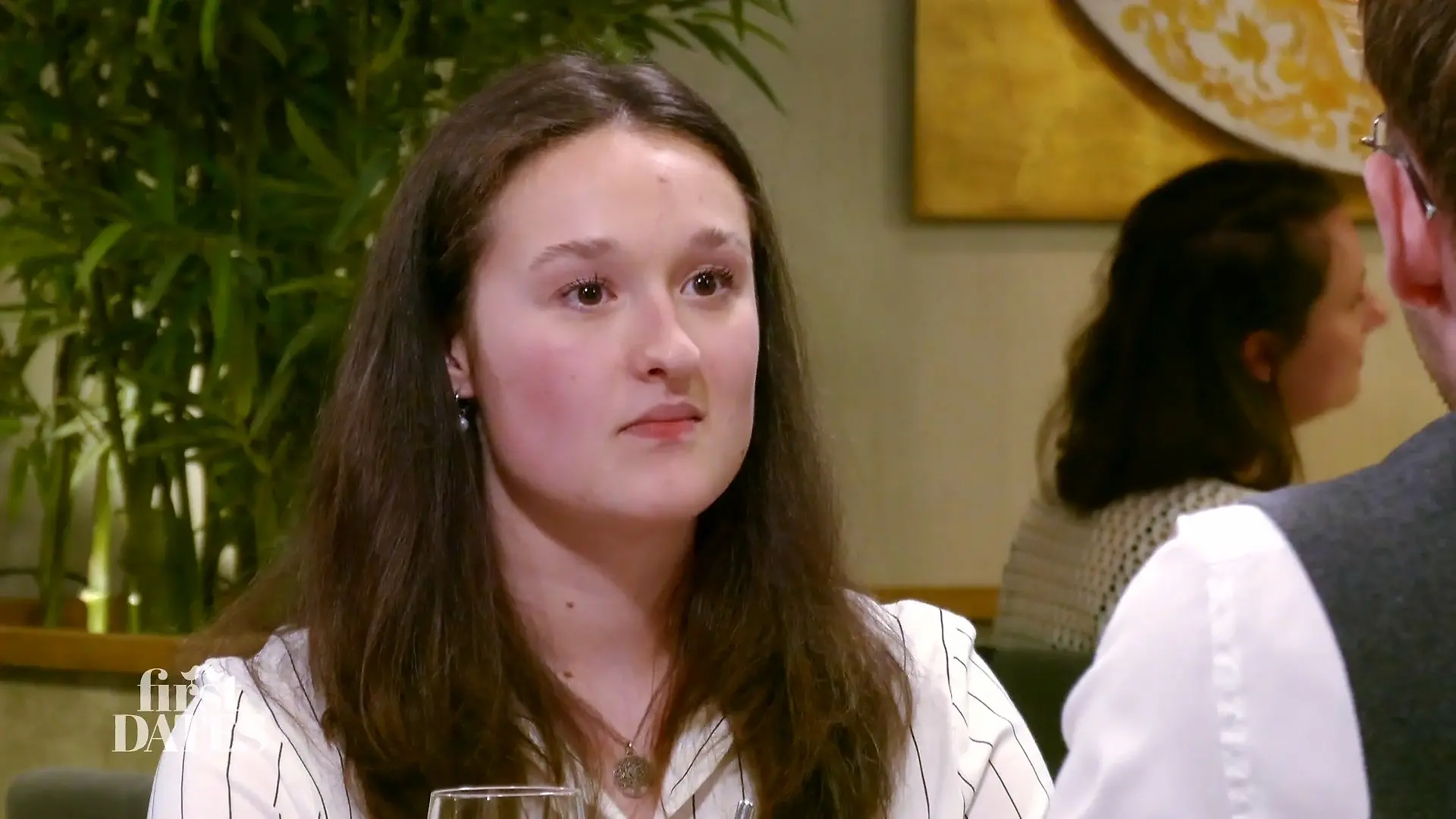 Alina hatte noch nie eine Beziehung Nur paar Dates