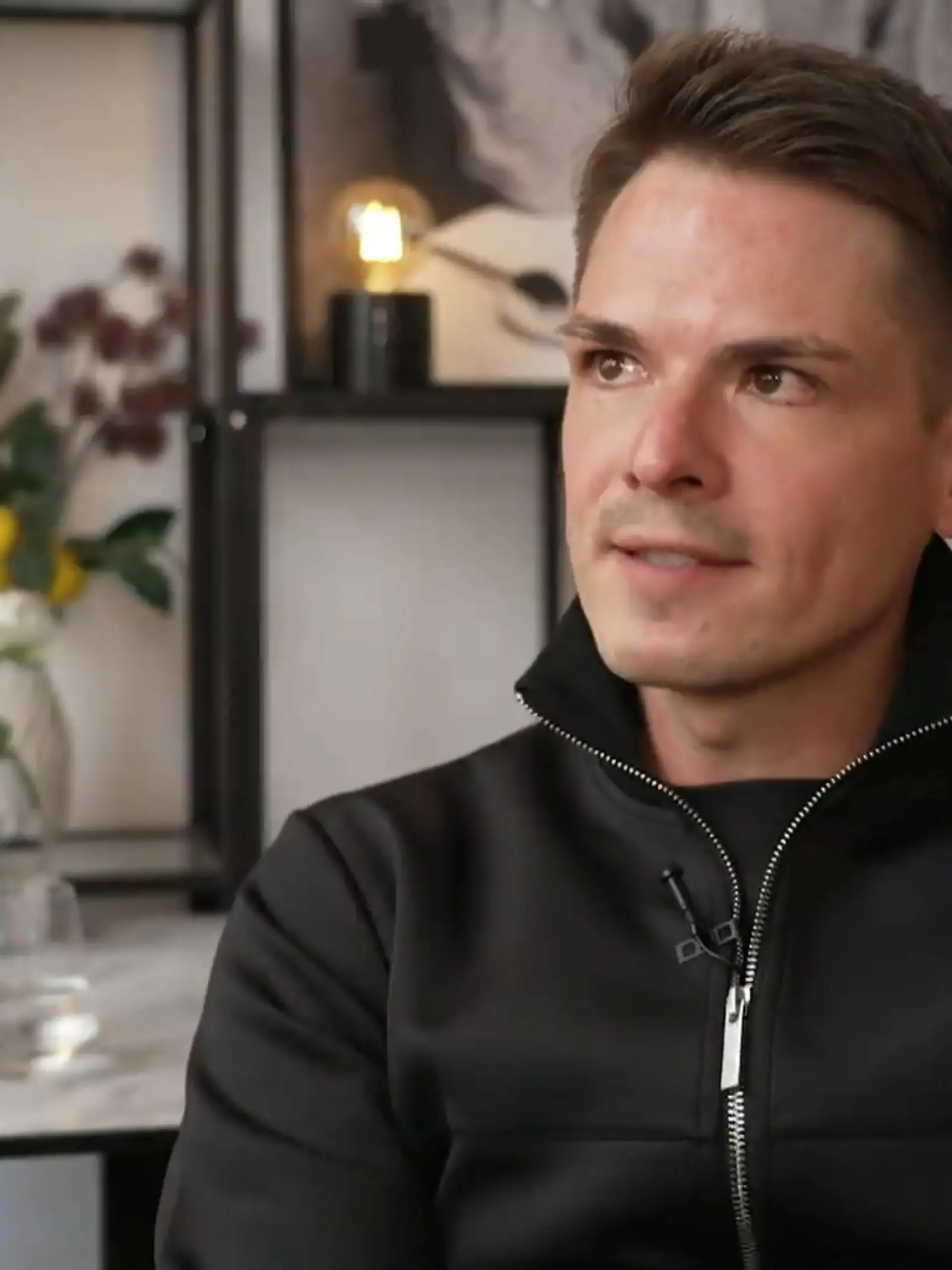 Bild zu: "„Unter uns“-Star Marvin Linke spricht offen über Sexsucht"