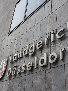 Das Landgericht in Düsseldorf. Das Gericht hat eine Drogenbande zu mehrjährigen Haftstrafen verurteilt. (zu dpa: «Gericht verurteilt «Rich Kids»-Drogenbande zu Haftstrafen») +++ dpa-Bildfunk +++