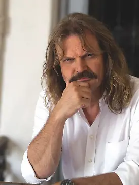 Musiker Leslie Mandoki wird Buchautor und Filmemacher