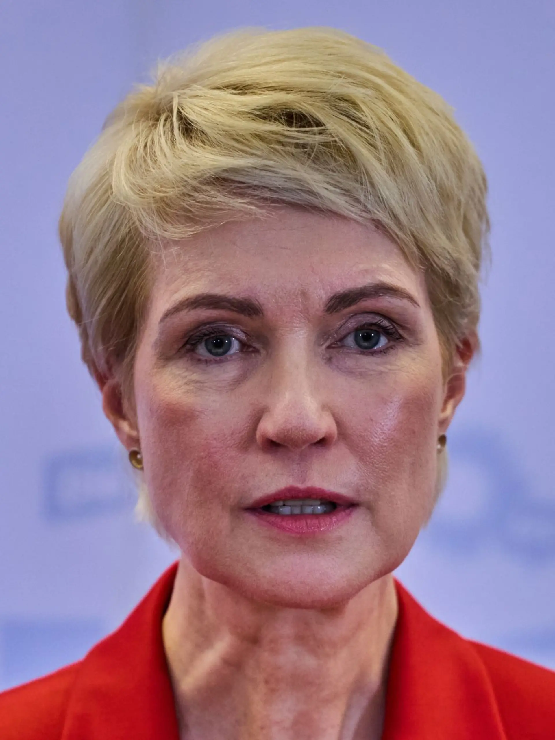 Bild zu: "CDU attackiert Manuela Schwesig persönlich – SPD-Frauen empört!"