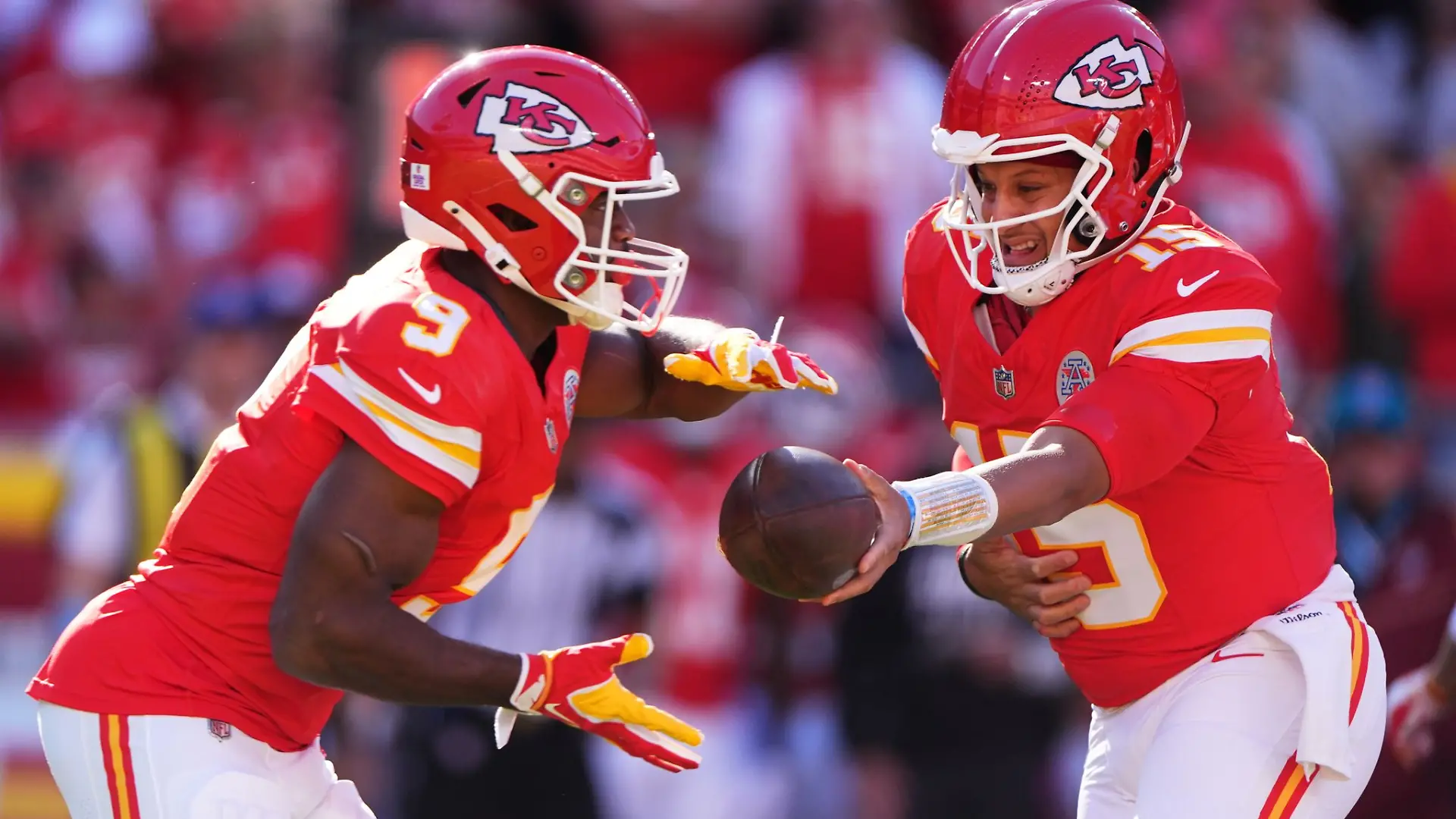 Walker (links) erzielte den ersten Touchdown für die Chiefs.