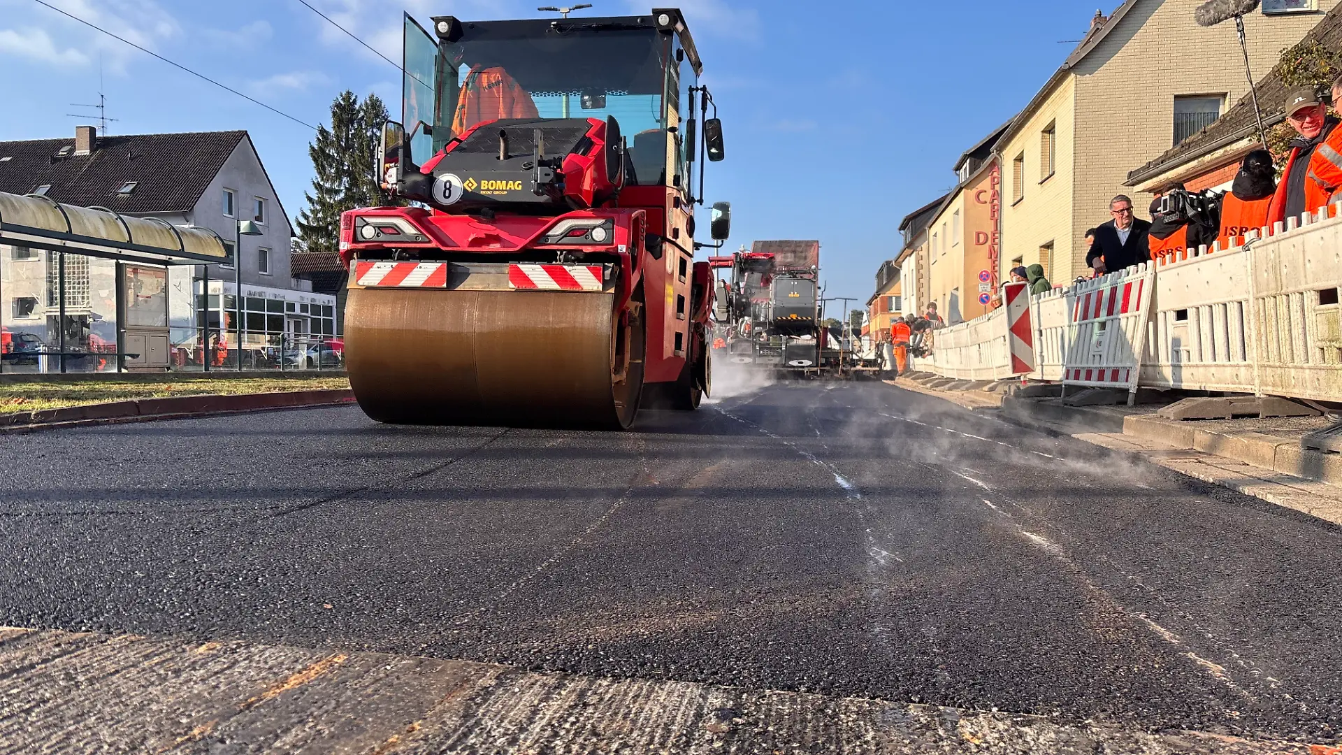 Forschungsprojekt testet Asphalt aus natürlichen Rohstoffen