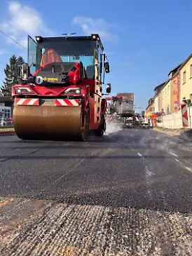Forschungsprojekt testet Asphalt aus natürlichen Rohstoffen