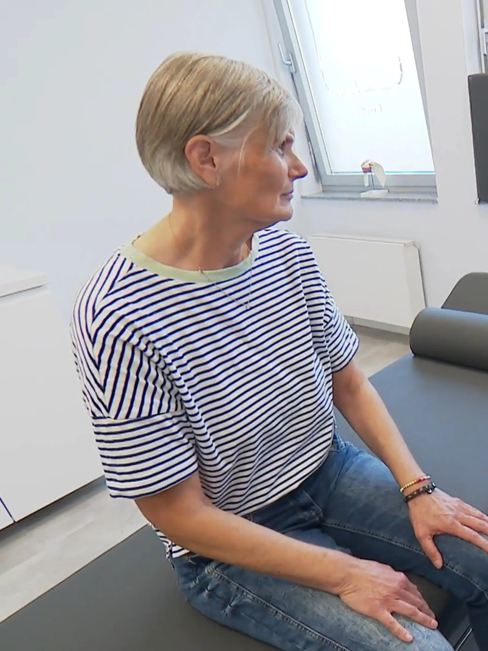 Bild zu: "Helga (68) lebt mit Osteoporose "