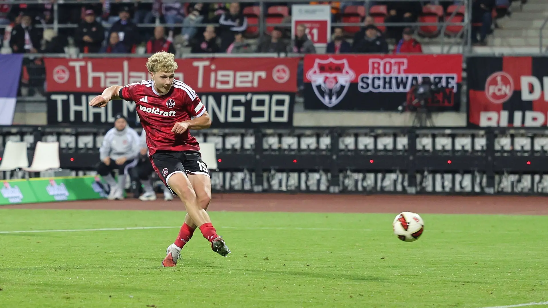 Piet Scobel 19, 1. FC Nürnberg FCN