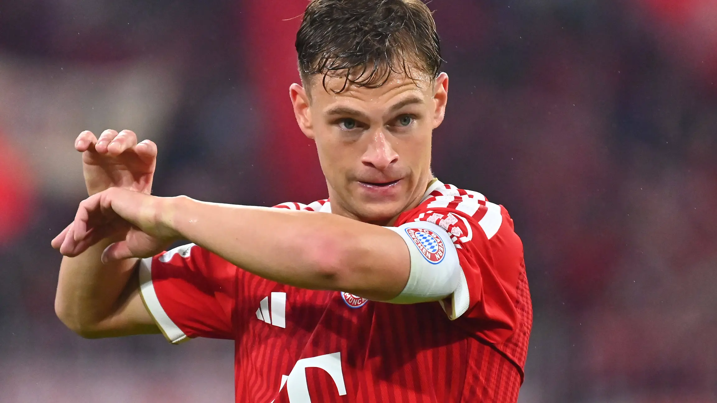 Schicksalsschlag für Joshua Kimmich – schlimmer Trauerfall in seiner Familie! DFB-Kapitän nimmt sich Auszeit