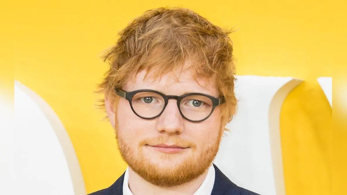 Ed Sheeran entert James Cordens Late-Night-Show