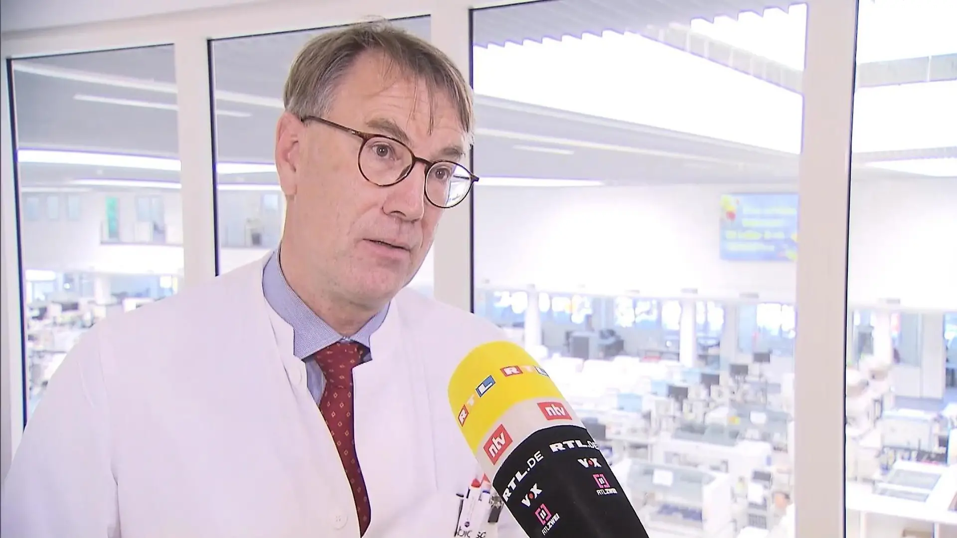 Dr. Zinn im RTL Interview.