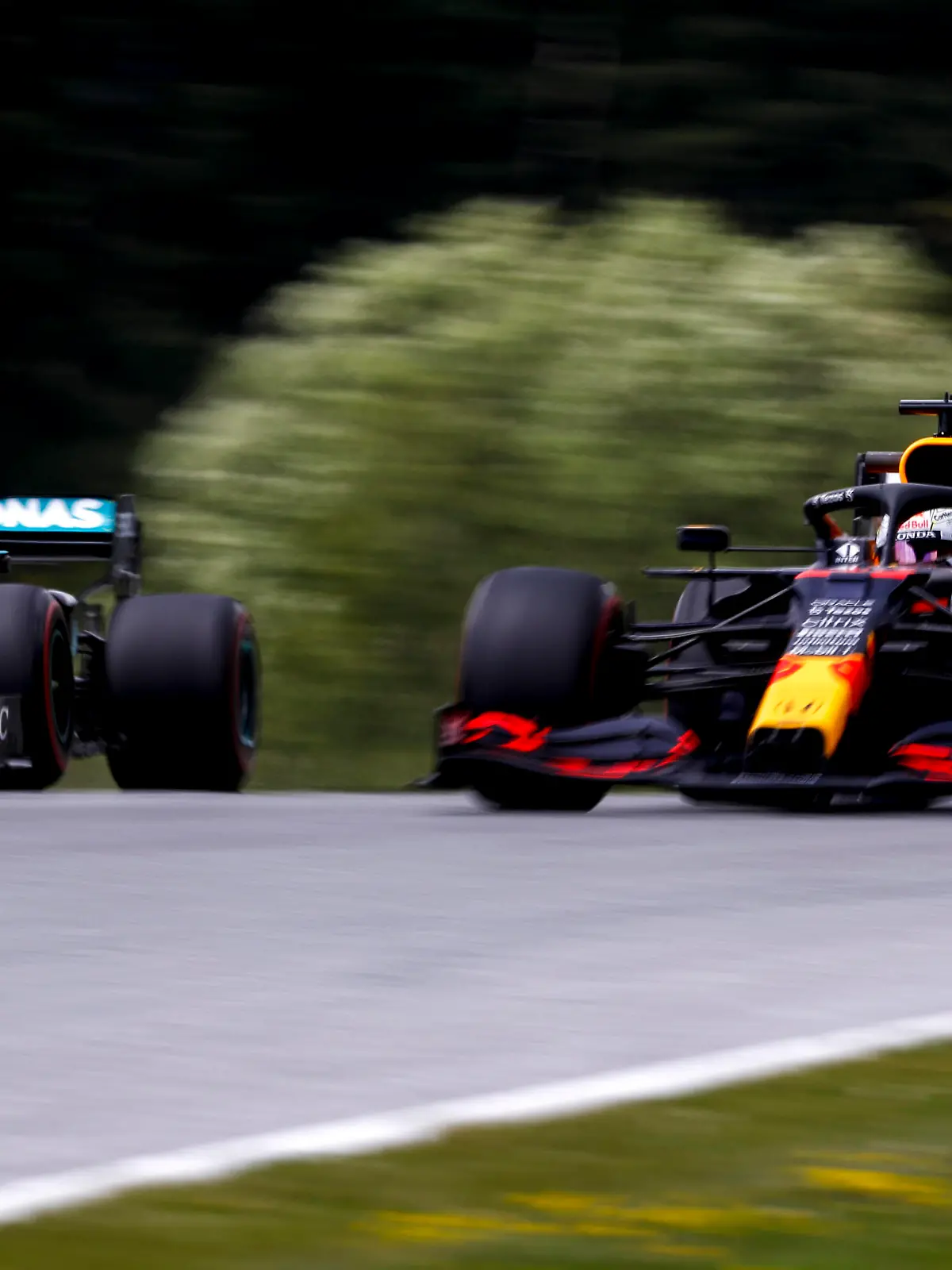  44 Lewis Hamilton GBR, Mercedes-AMG Petronas F1 Team, 33 Max Verstappen NED, Red Bull Racing, F1 Grand Prix of Styria at Red Bull Ring on June 25, 2021 in Spielberg, Austria. Photo by HOCH ZWEI Spielberg Austria *** 44 Lewis Hamilton GBR, Mercedes AMG Petronas F1 Team , 33 Max Verstappen NED, Red Bull Racing , F1 Grand Prix of Styria at Red Bull Ring on June 25, 2021 in Spielberg, Austria Photo by HOCH ZWEI Spielberg Austria