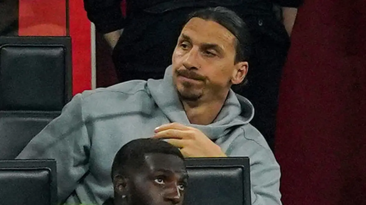 Zlatan Ibrahimovic of AC Milan looks Dejected in the stand during the UEFA Champions League semi-final first leg match between AC Milan and FC Internazionale at Stadio Giuseppe Meazza, Milan, Italy on 10 May 2023. Photo by Giuseppe Maffia.