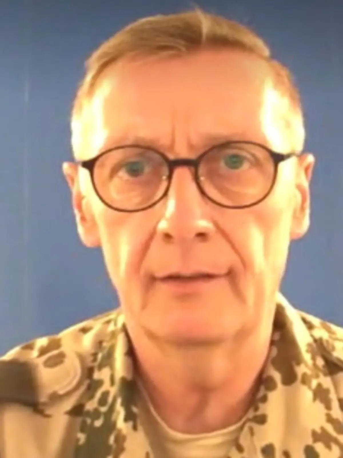Die Bundeswehr zieht sich nach 20 Jahren aus Afghanistan zurück - und die Taliban kehrt in einigen Provinzen bereits zurück, durch eine gezielte Propaganda an die Bevölkerung. Ansgar Meyer leitet den Bundeswehreinsatz in Afghanistan - und schätzt die Lage ein.