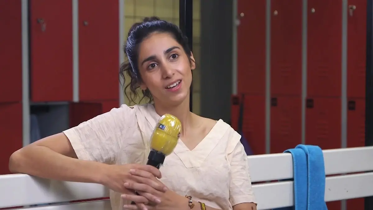 AWZ: Dafür feiert Suri Abbassi ihre Rolle Leyla Öztürk