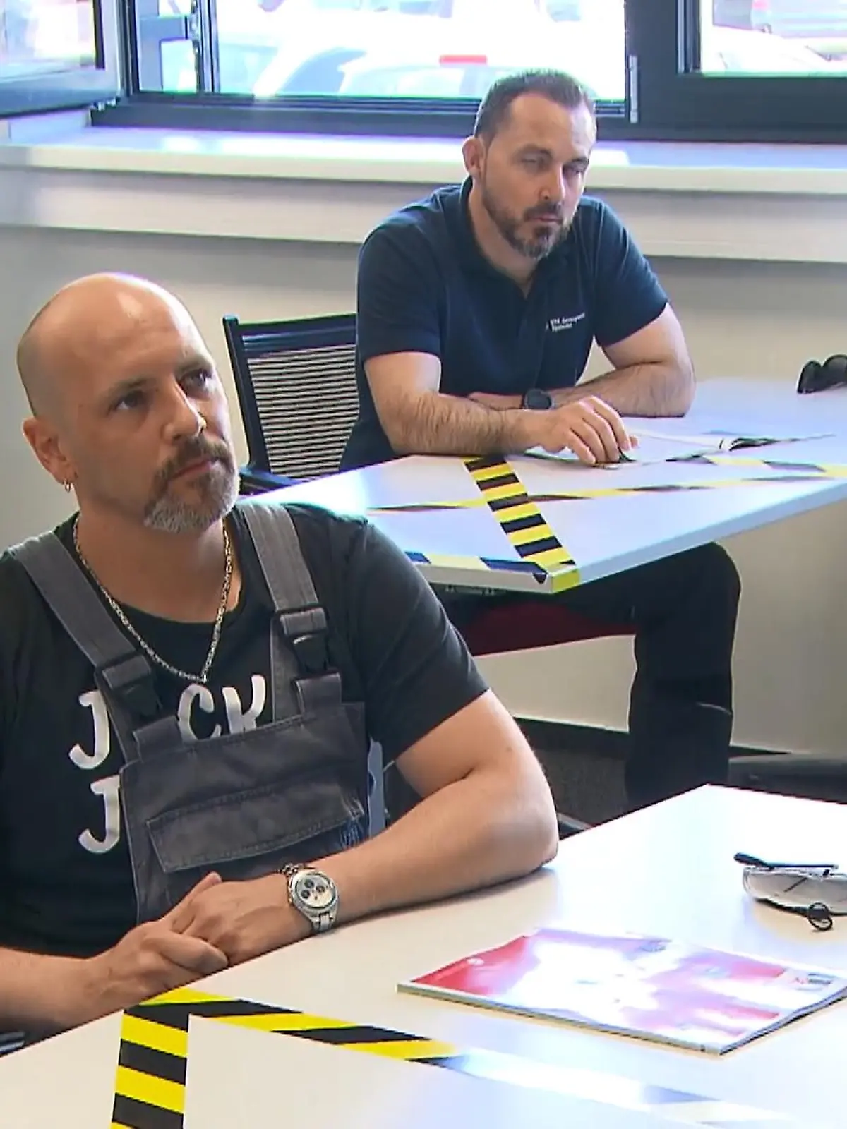 Bild zu: "Kfz-Mechatroniker durch Umschulung"