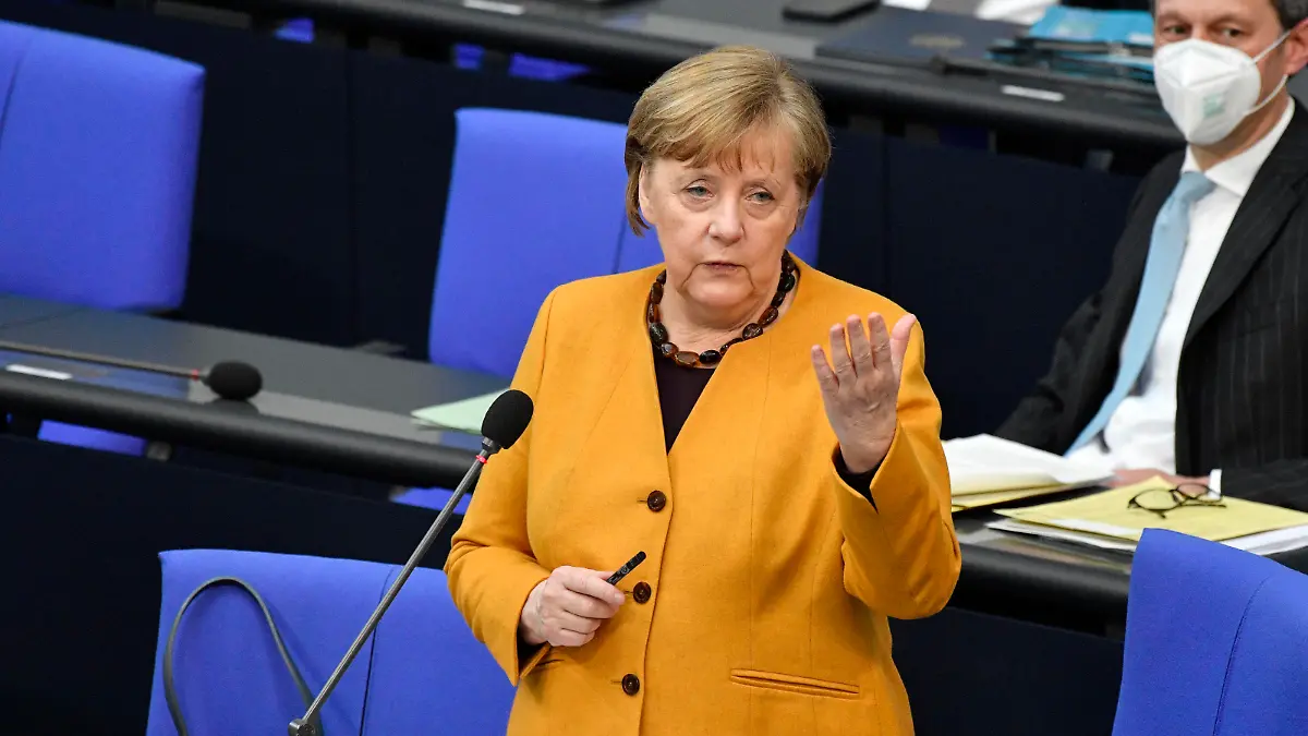  Angela Merkel in der 217. Sitzung des Deutschen Bundestages im Reichstagsgebäude. Berlin, 24.03.2021 *** Angela Merkel in the 217 session of the German Bundestag in the Reichstag building Berlin, 24 03 2021 Foto:xGeisler-Fotopress/Kern