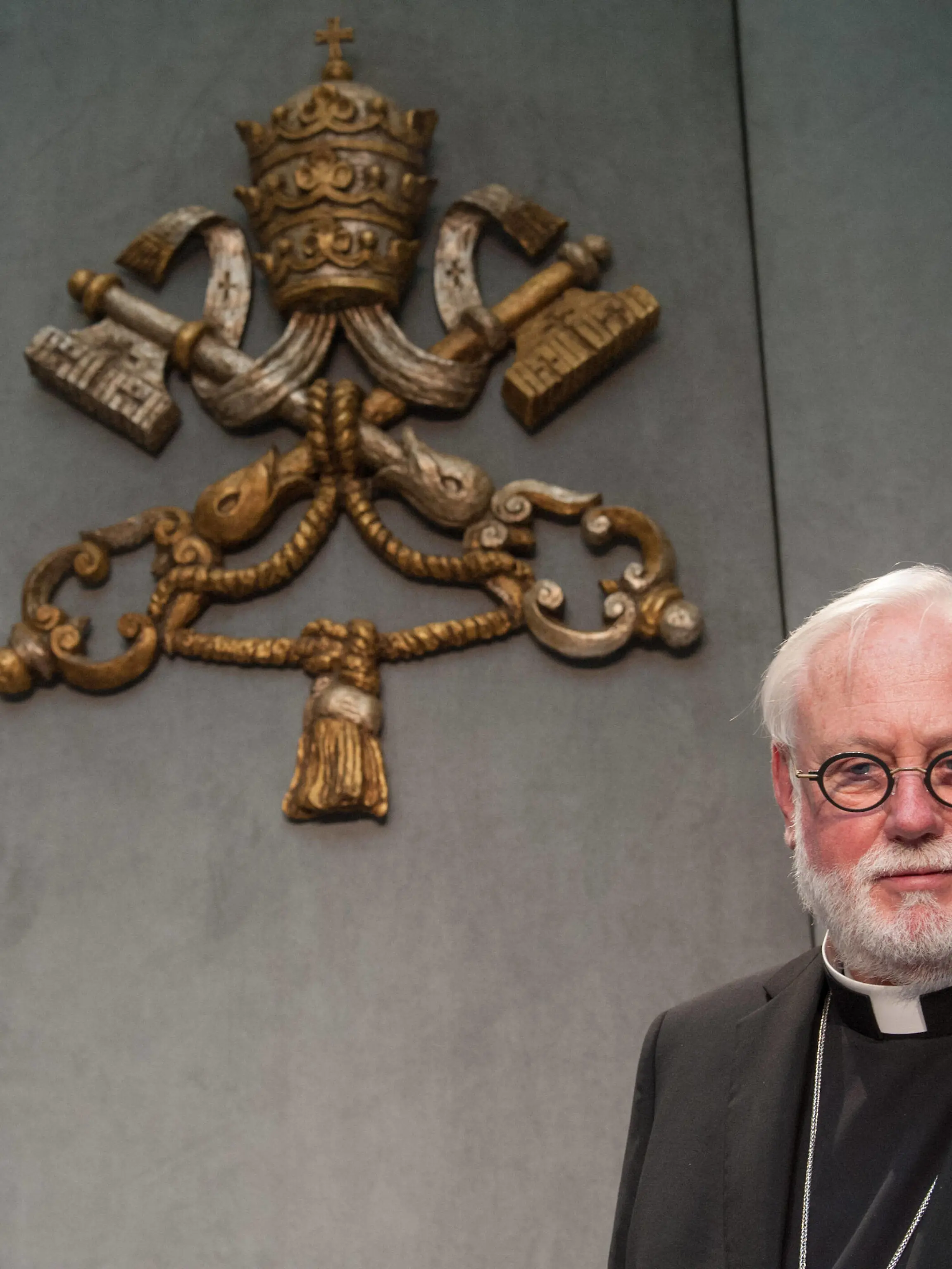  June 17, 2021 : Msgr. Paul R. Gallagher, Secretary for Relations with States, speaks during press conference to present the Meeting Faith and Science: Towards COP26 , promoted by the Embassies of the United Kingdom and Italy to the Holy See, together with the Holy See, at the Holy See Press Office in the Vatican. PUBLICATIONxINxGERxAUTxONLY Copyright: x MASSIMILIANOxMIGLIORATO/CPPx/x/xCatholicxPressxPhotox