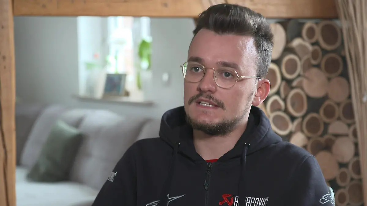 Lauras Bruder Lindor (24) erzählt im RTL-Interview über die Suche nach seiner Schwester.