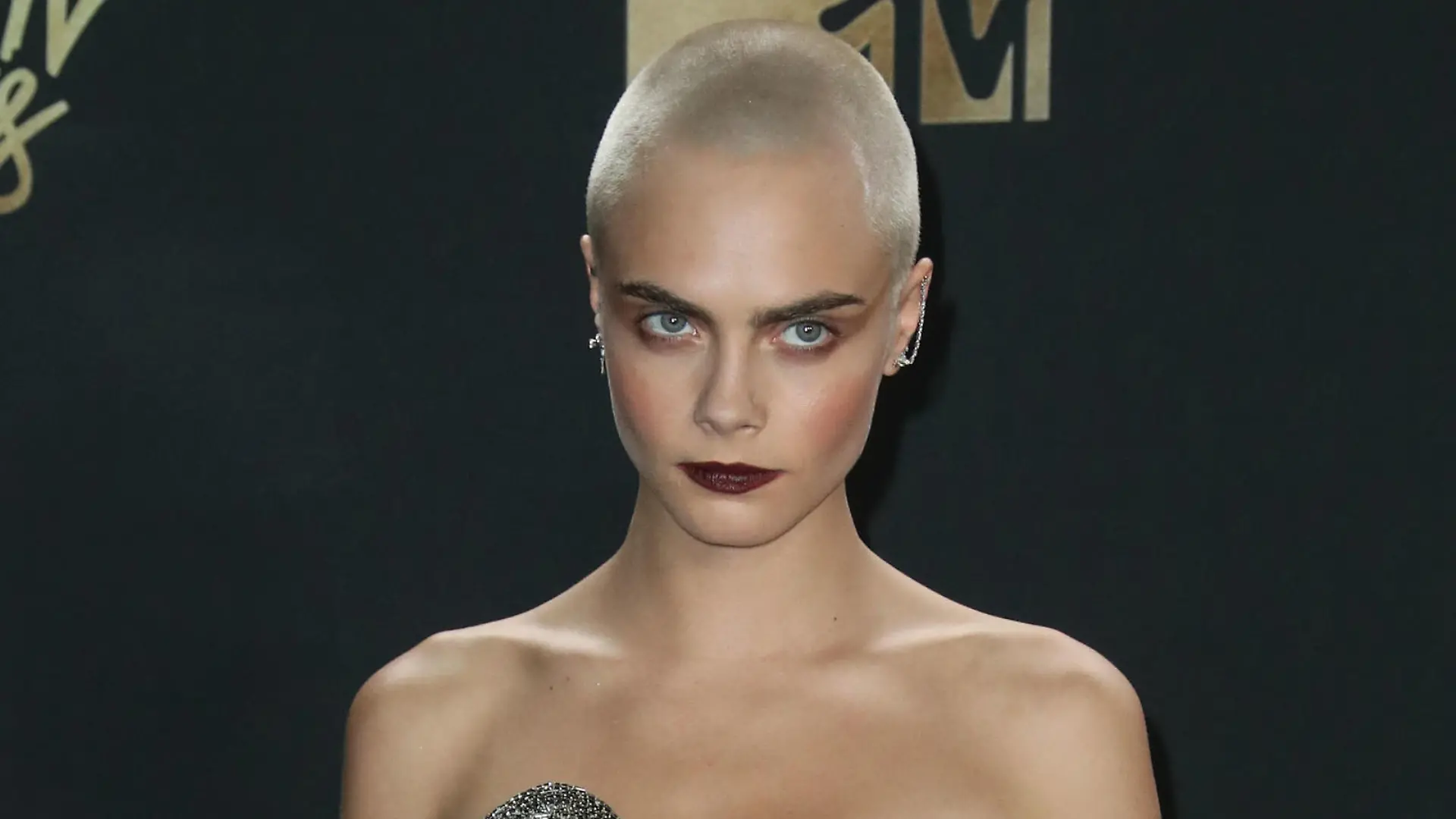 2017 MTV Movie & TV Awards held at The Shrine Auditorium on May 7, 2017 in Los Angeles, California.
<P>
Pictured: Cara Delevingne
<B>Ref: SPL1494012 070517 </B><BR/>
Picture by: MTV17/Image Press/Splash News<BR/>
</P><P>
<B>Splash News and Pictures</B><BR/>
Los Angeles: 310-821-2666<BR/>
New York: 212-619-2666<BR/>
London: 870-934-2666<BR/>
photodesk@splashnews.com<BR/>
</P>